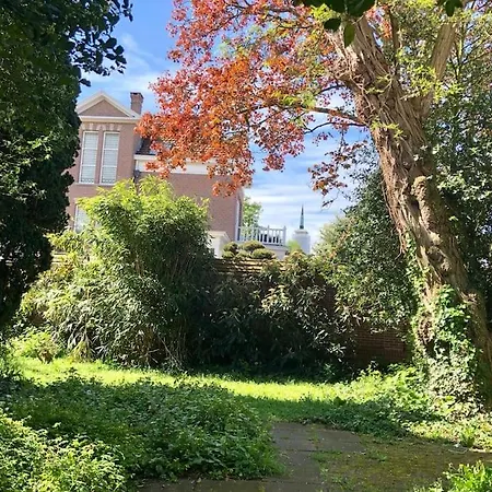 Unique Secret Garden Alkmaar